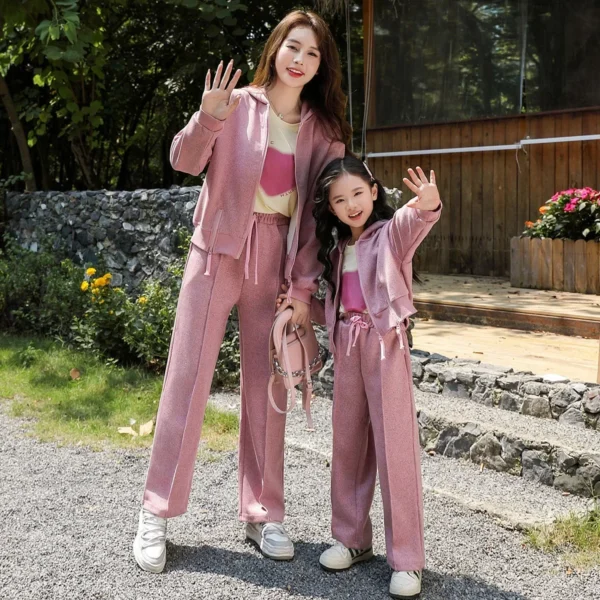 Mommy and Me Outfits Mom and Daughter Matching Set Mother and Baby Girl Equal Hood Jacket Zip+pants Two Piece Suit Women Clothes