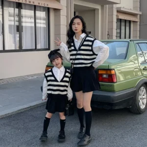 kf-Sa1a4874da7a04231b5b389d8d57b2333s-Mother-And-Daughter-Matching-Clothes-Sets-Women-Shirts-Vest-Skirts-Outfits-Korean-kids-Sleeveless-Blouse-Mom