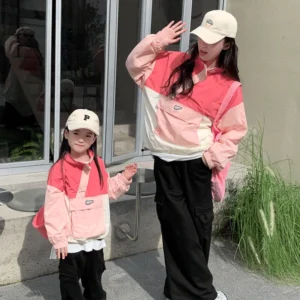 kf-Saa23510347b941368d0c6d24244a5590j-2024-New-Mum-and-Daughter-Matching-Jackets-Mother-and-Son-Boy-Equal-Clothes-Fashion-Mom-Girls