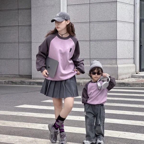 Women Sweatshirts for The Whole Family Spring 2024 Long Sleeve Tops Mom and Son Daughter Matching Tee Shirt Dad Children Clothes